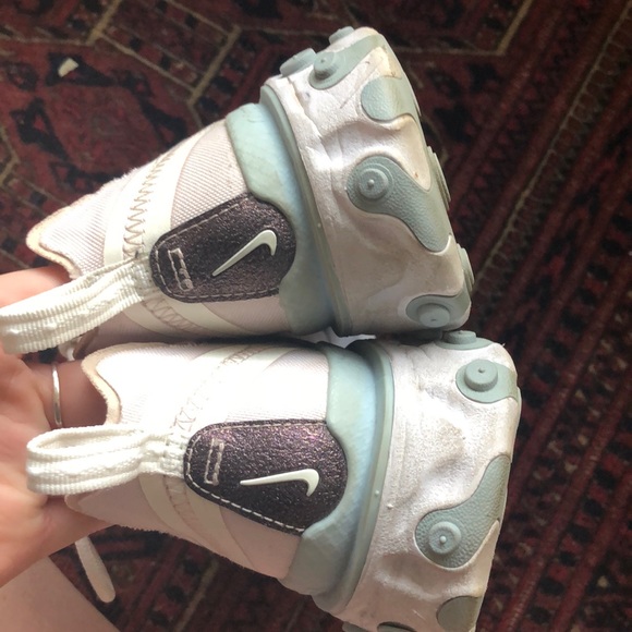 NIKE REACT ELEMENT 55 SE - Picture 6 of 6